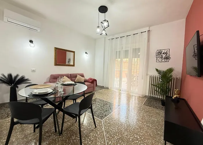 Golden Apartment